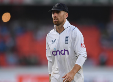 Jack Leach to undergo surgery after injuring knee in first India-England Test