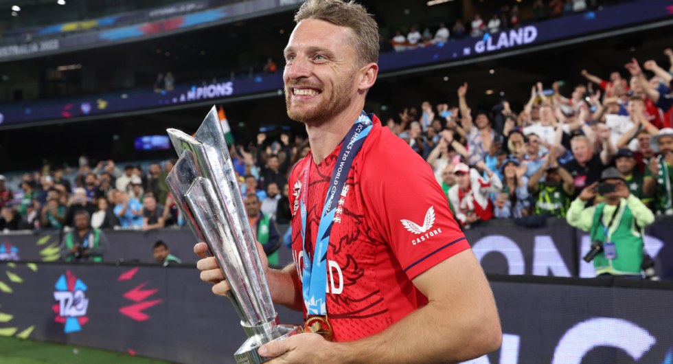 Jos Buttler of England celebrates victory with the T20 World Cup trophy following the ICC Men's T20 World Cup Final match between Pakistan and England at the Melbourne Cricket Ground on November 13, 2022 in Melbourne, Australia.