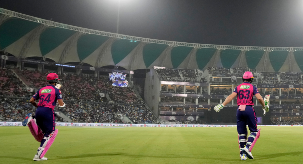 Jos Buttler left the field after injuring his hand while diving forward to take a catch off what turned out to be a dead ball against Lucknow Super Giants
