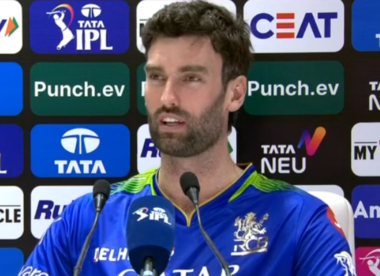 RCB 12th man Reece Topley attends presser after main team leaves stadium